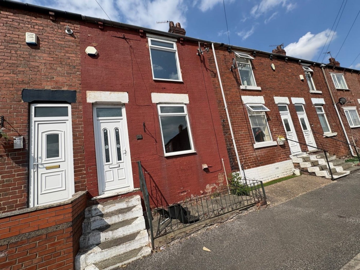 House Lesley Road in Barnsley