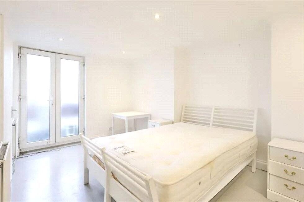 Flat Tufnell Park Road in Greater London