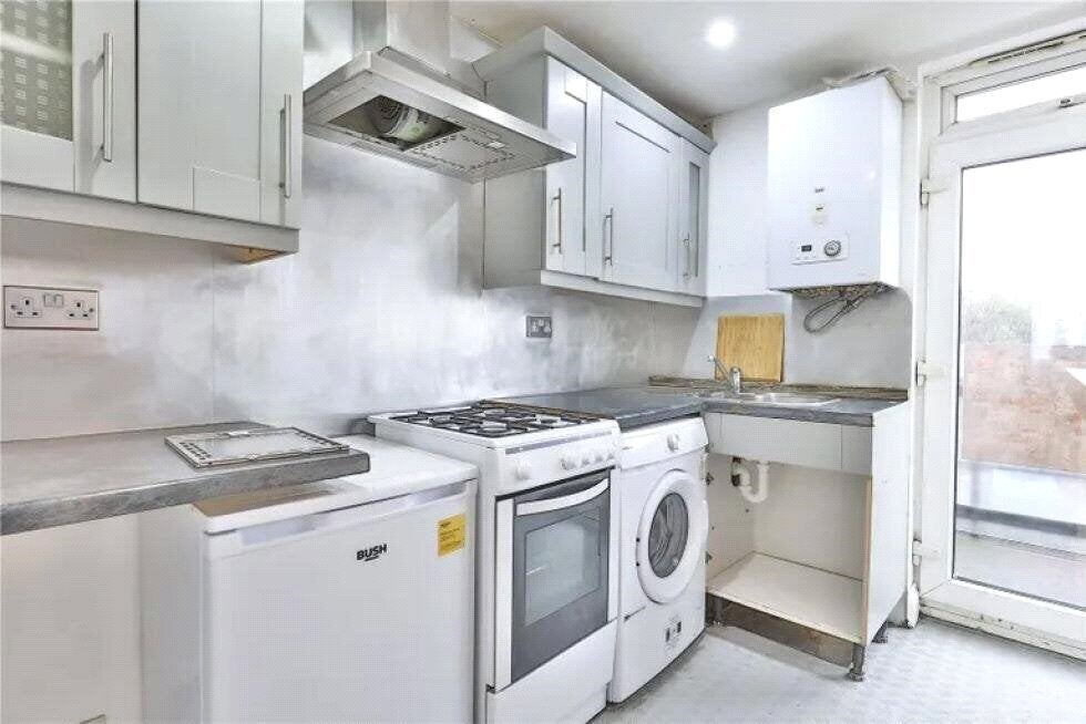Flat Tufnell Park Road in Greater London