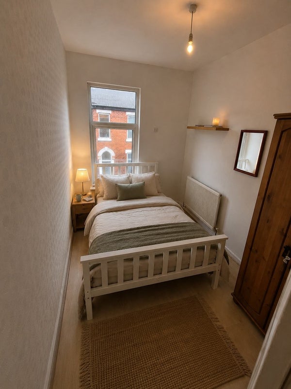 Room Spa Road in Preston