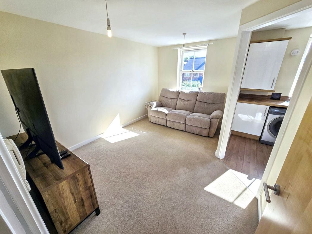 Flat Tyne Green in Hexham
