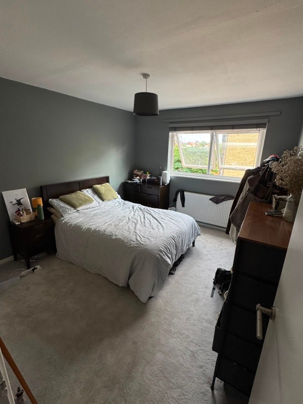 Room Columbia Road in Greater London
