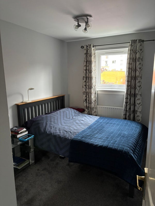 Room Apsley Street in Glasgow