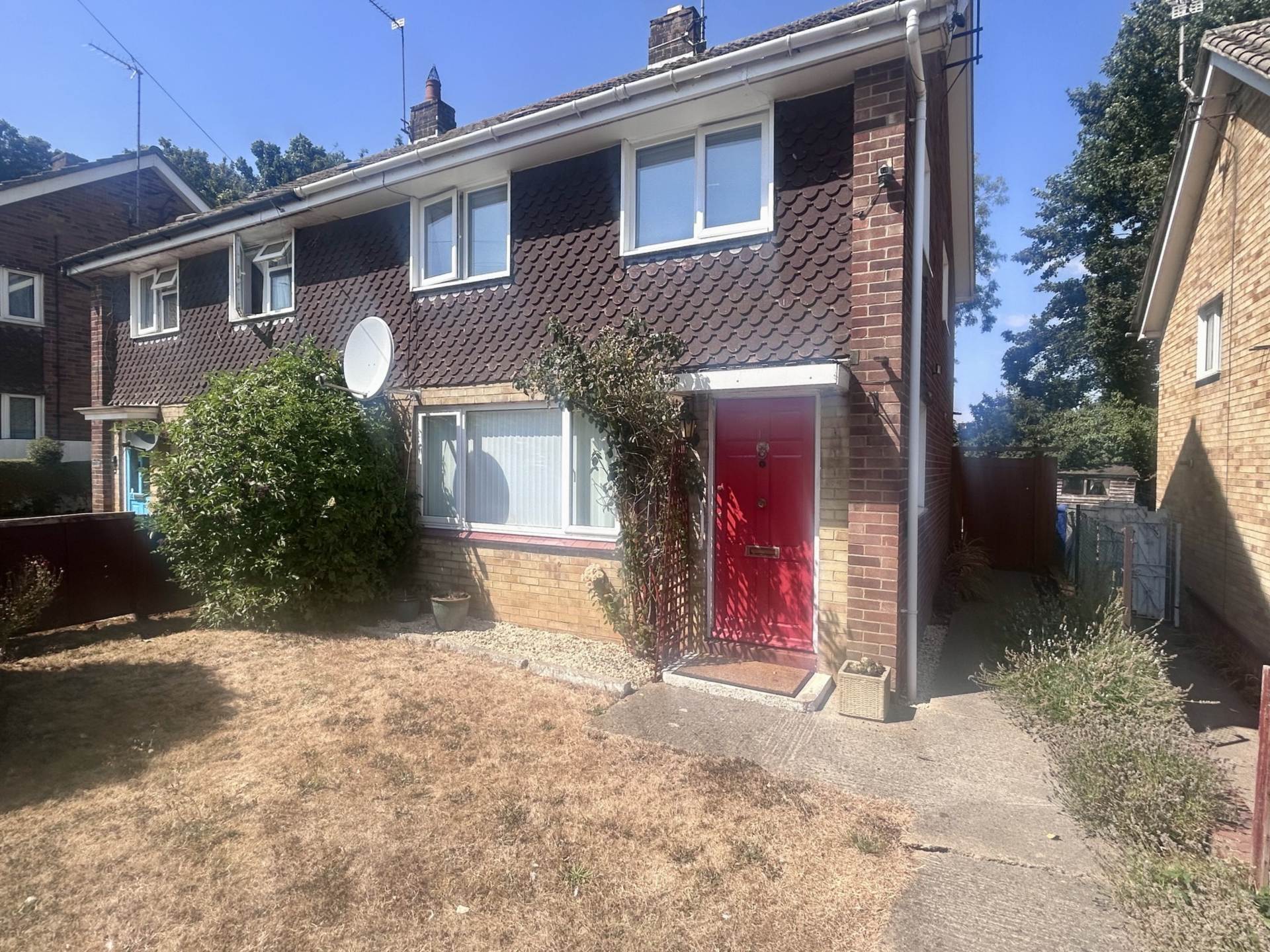 House Balmoral Avenue in Cherwell District