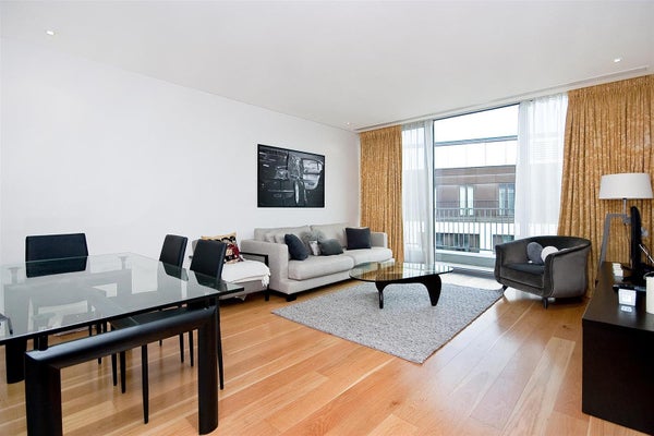 Flat Knightsbridge in London