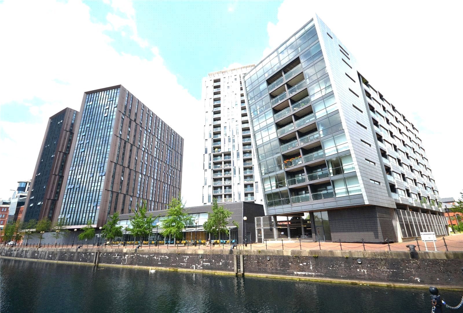 Flat The Quays in Salford