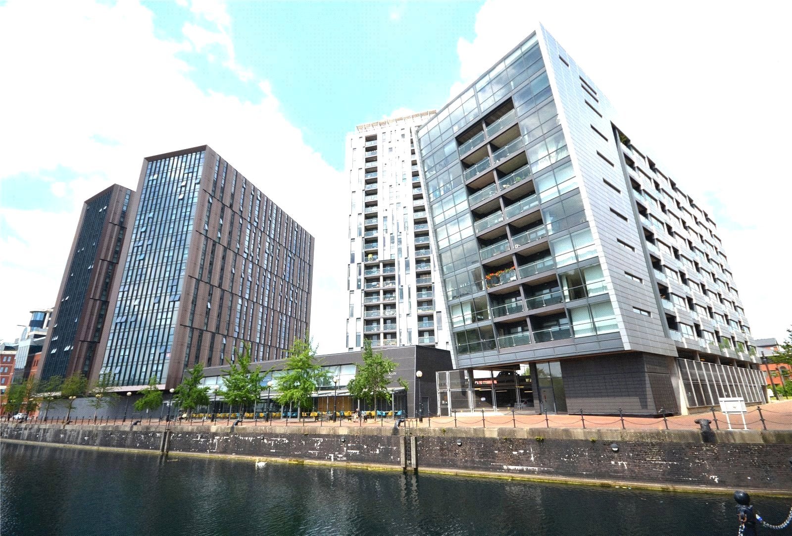Flat The Quays in Salford