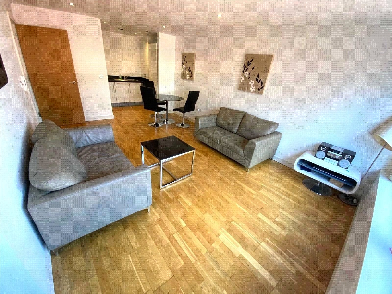 Flat The Quays in Salford
