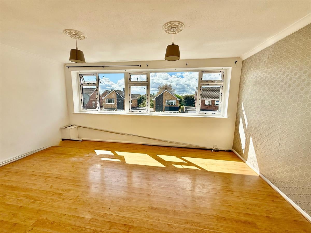 Flat Blackwood Road in Walsall