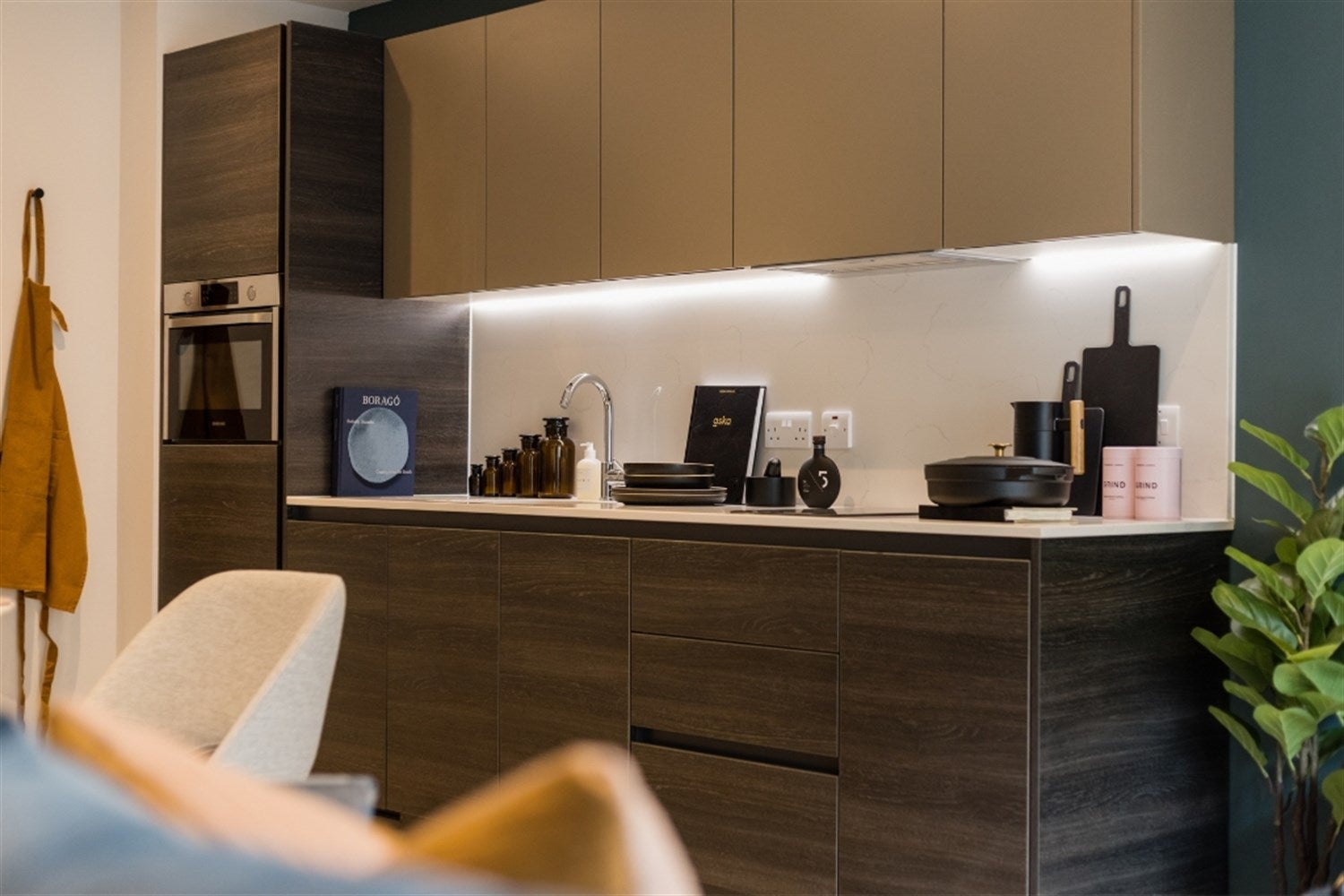 Flat McEwan Square in City of Edinburgh