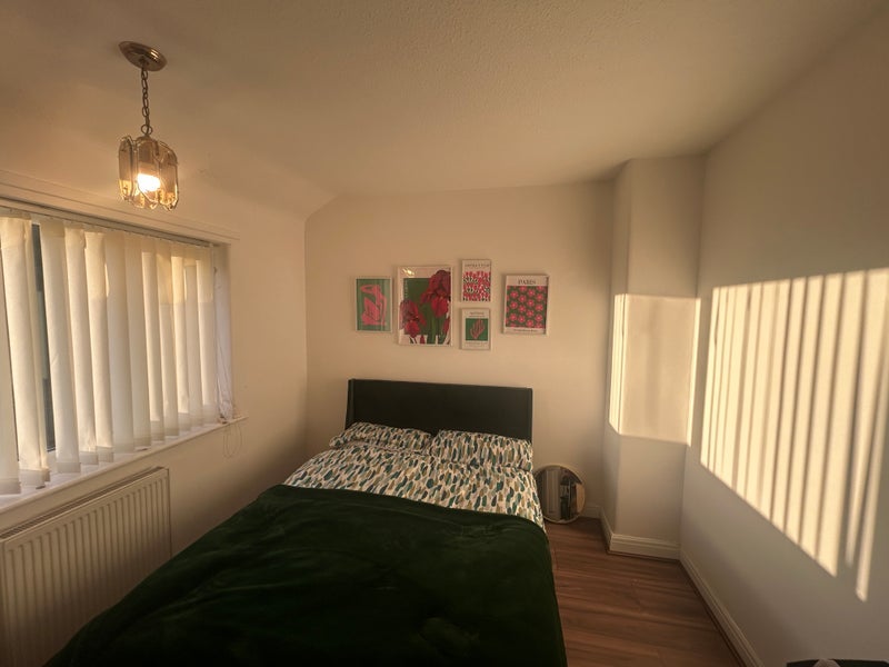 Room Wellesley Avenue in Manchester