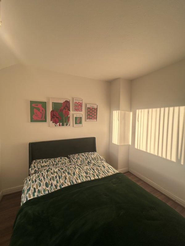 Room Wellesley Avenue in Manchester