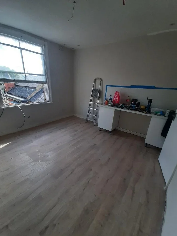 Flat Westbourne Park Road in Greater London