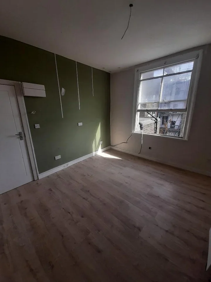 Flat Westbourne Park Road in Greater London