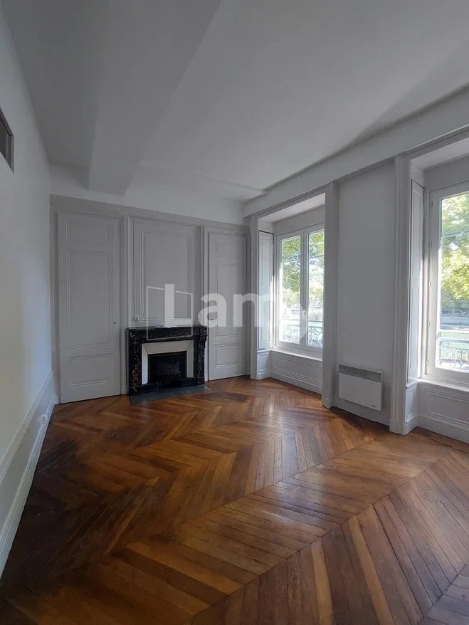 Appartement Quai Arloing à Lyon