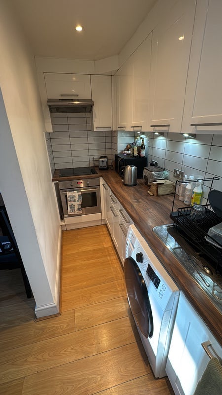 Room Highbury Grove in Greater London
