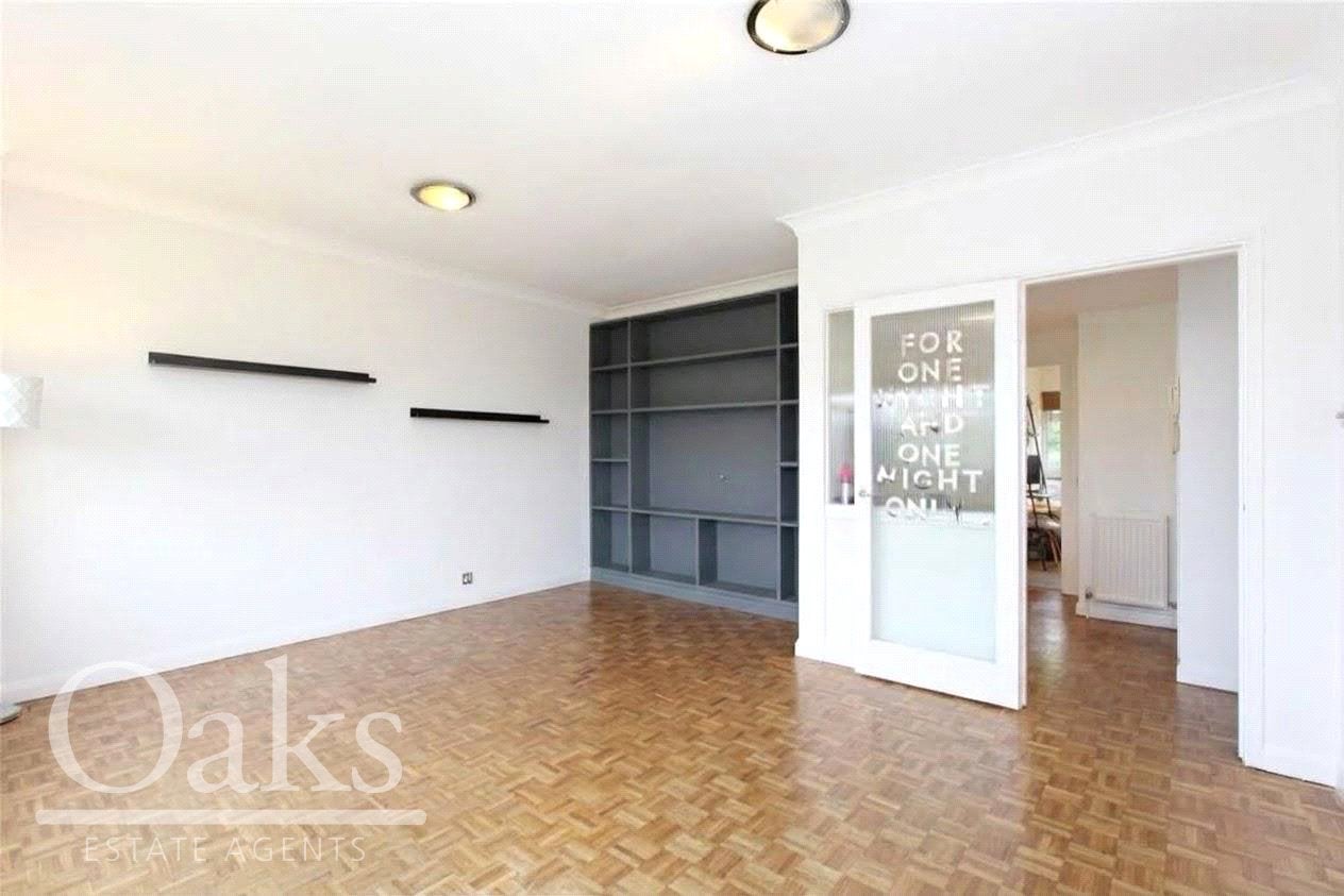 Flat Chatsworth Road in Greater London