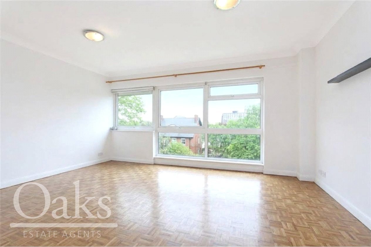 Flat Chatsworth Road in Greater London