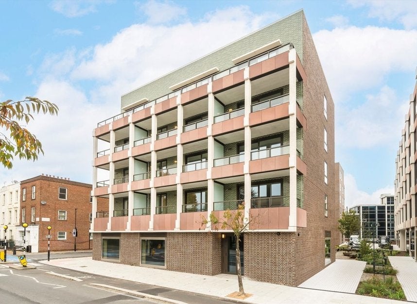 Flat Georgiana Street in Greater London