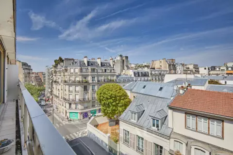 Flat Rue Raynouard in Paris