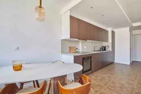 Flat Rue Raynouard in Paris