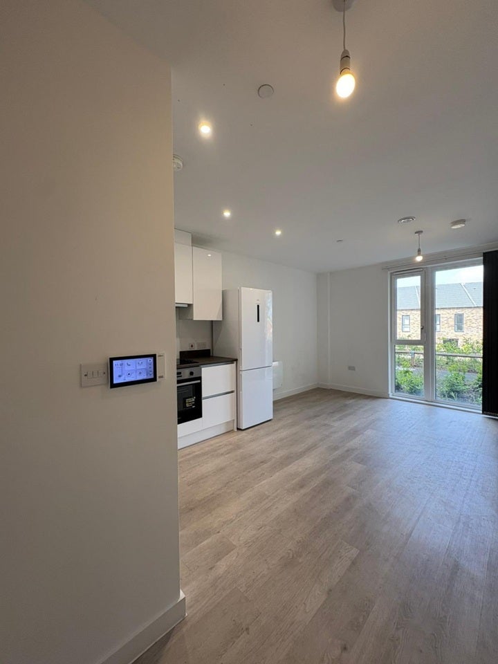 Flat Griffiths Close in Birmingham