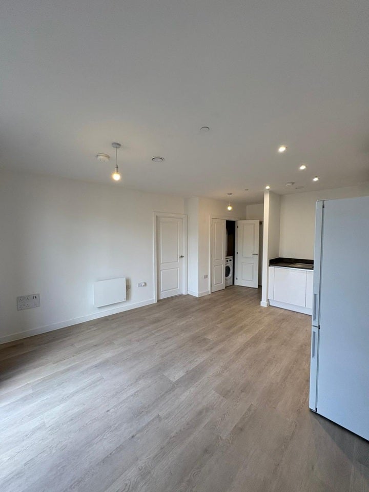 Flat Griffiths Close in Birmingham