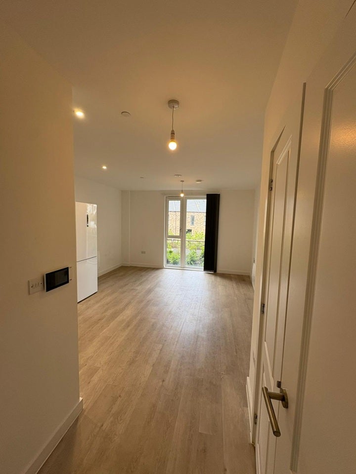 Flat Griffiths Close in Birmingham