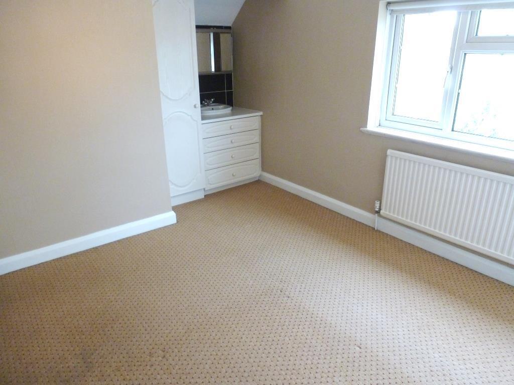 Flat St Denys Road in Leicester