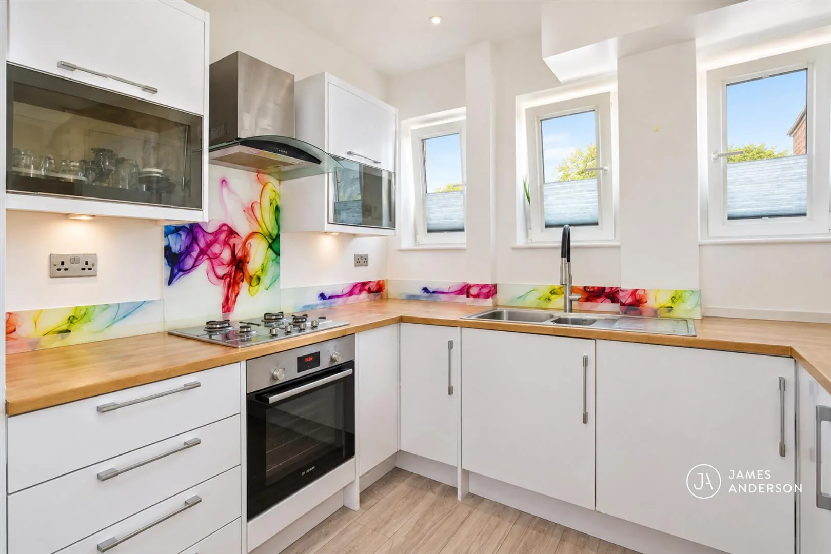 Flat Dryburgh Road in Greater London