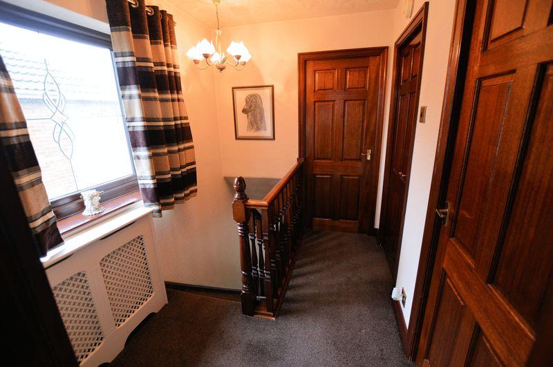 Room Windsor Drive in Radcliffe