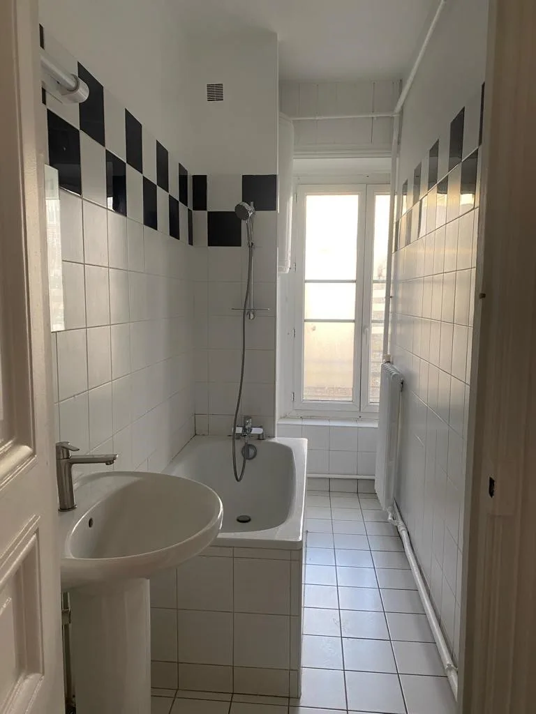 Appartement Avenue des Ternes à Paris