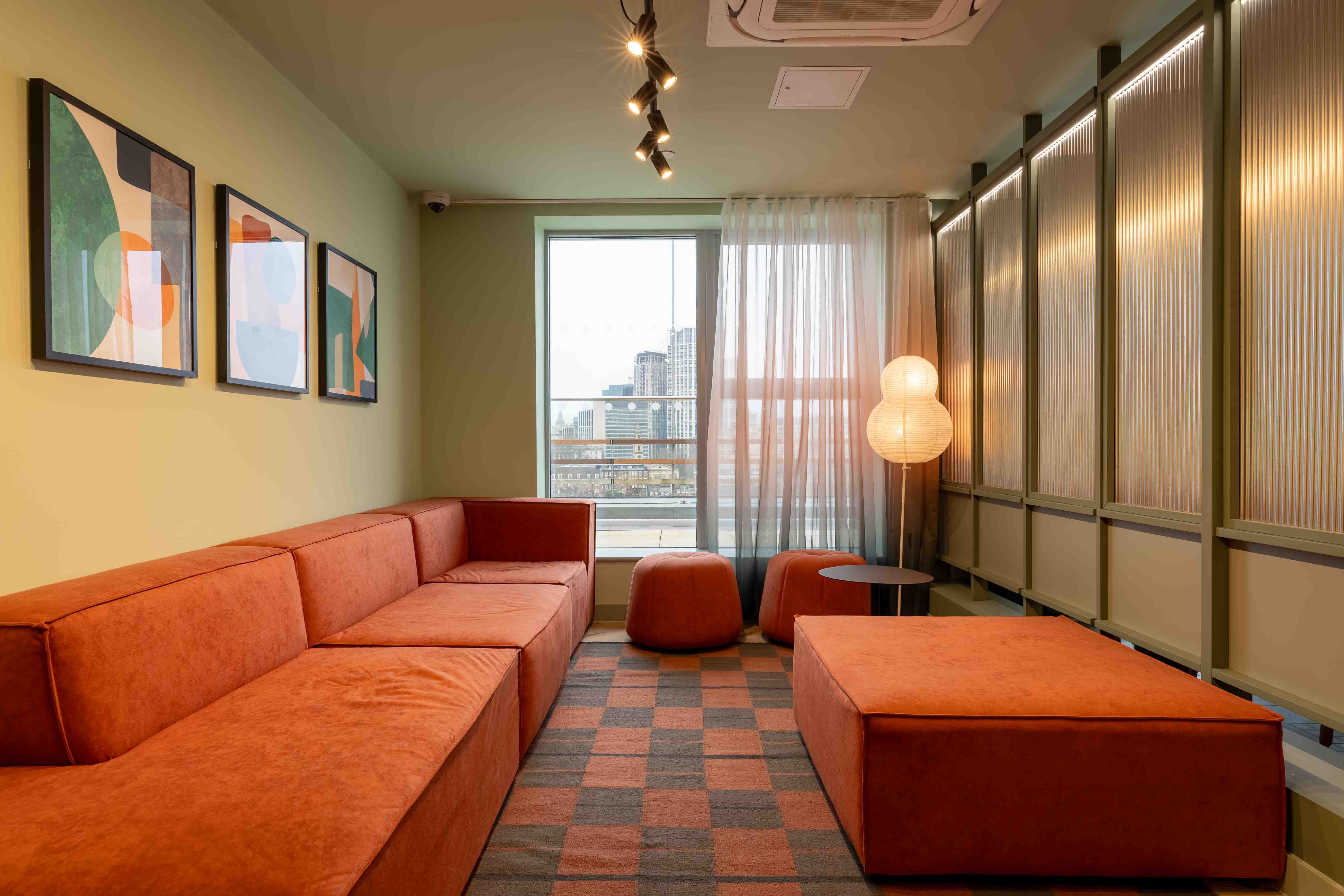 Room Paris Garden in Greater London