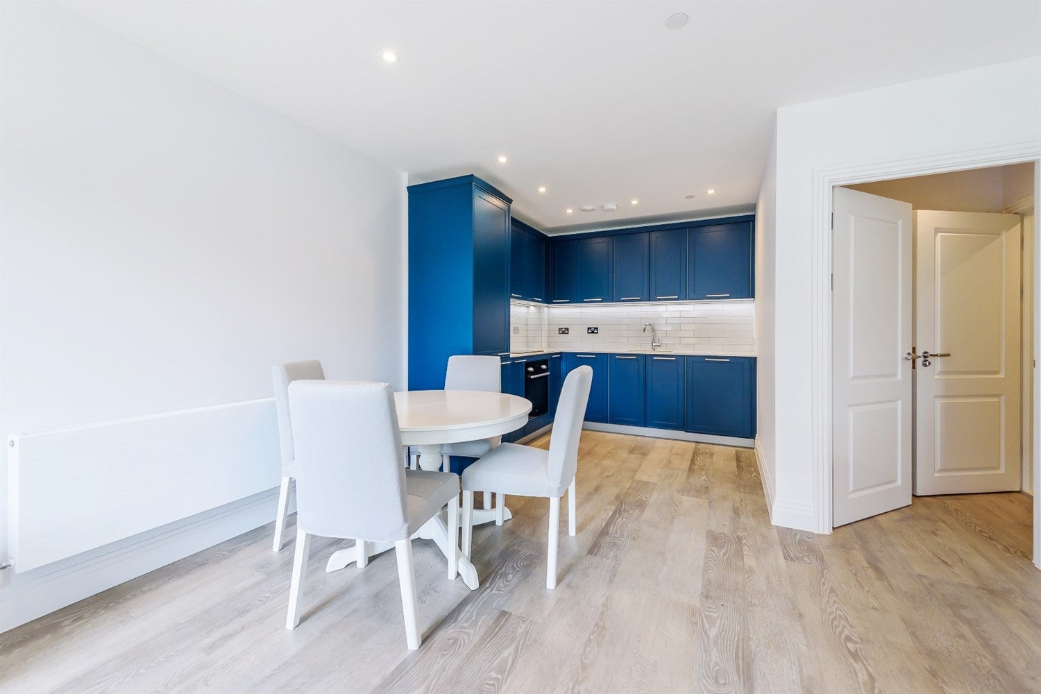 Flat Joseph Huntley Walk in Reading