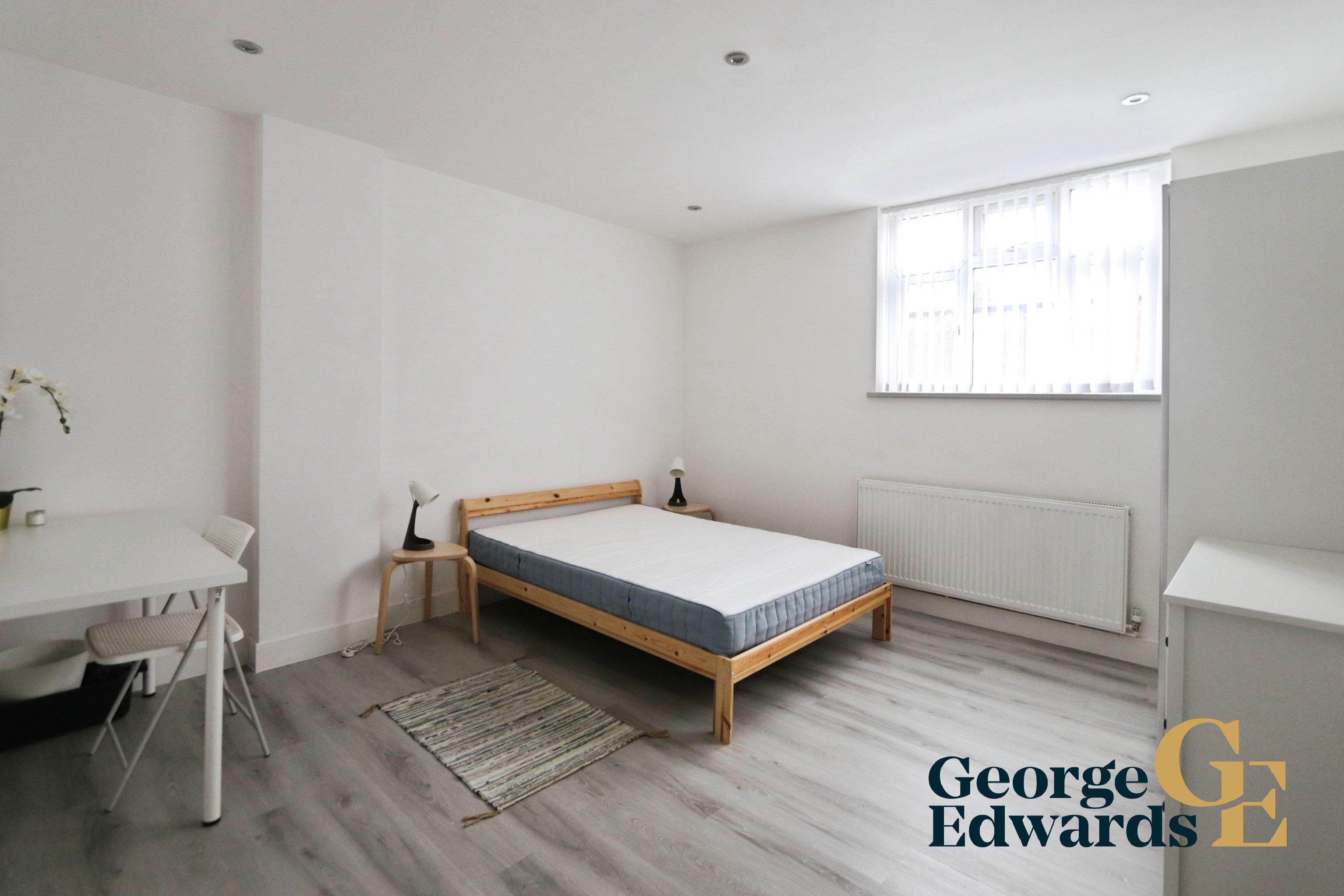 Flat Osmaston Road in Derby