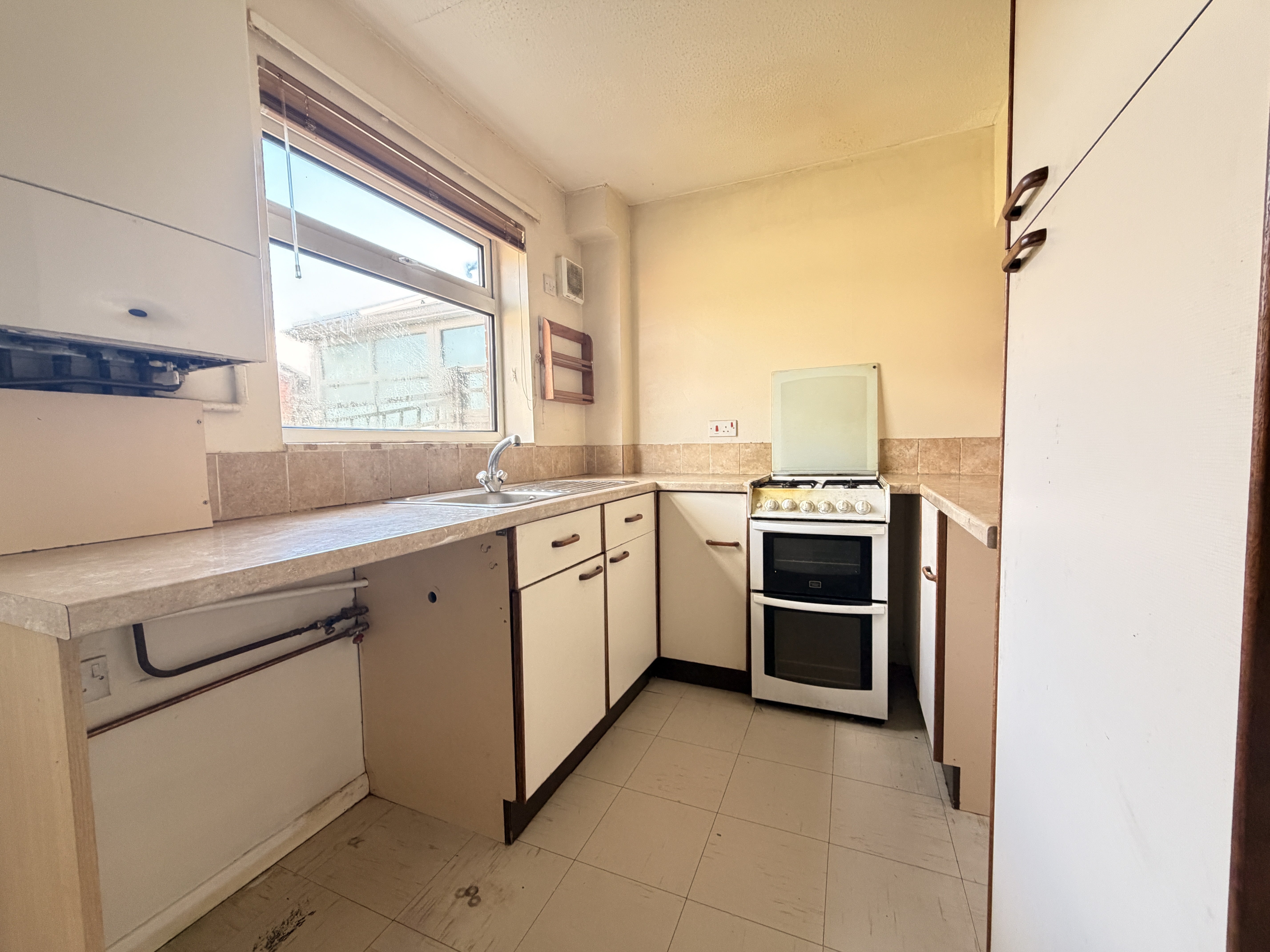 House Bramley Court in Ashfield