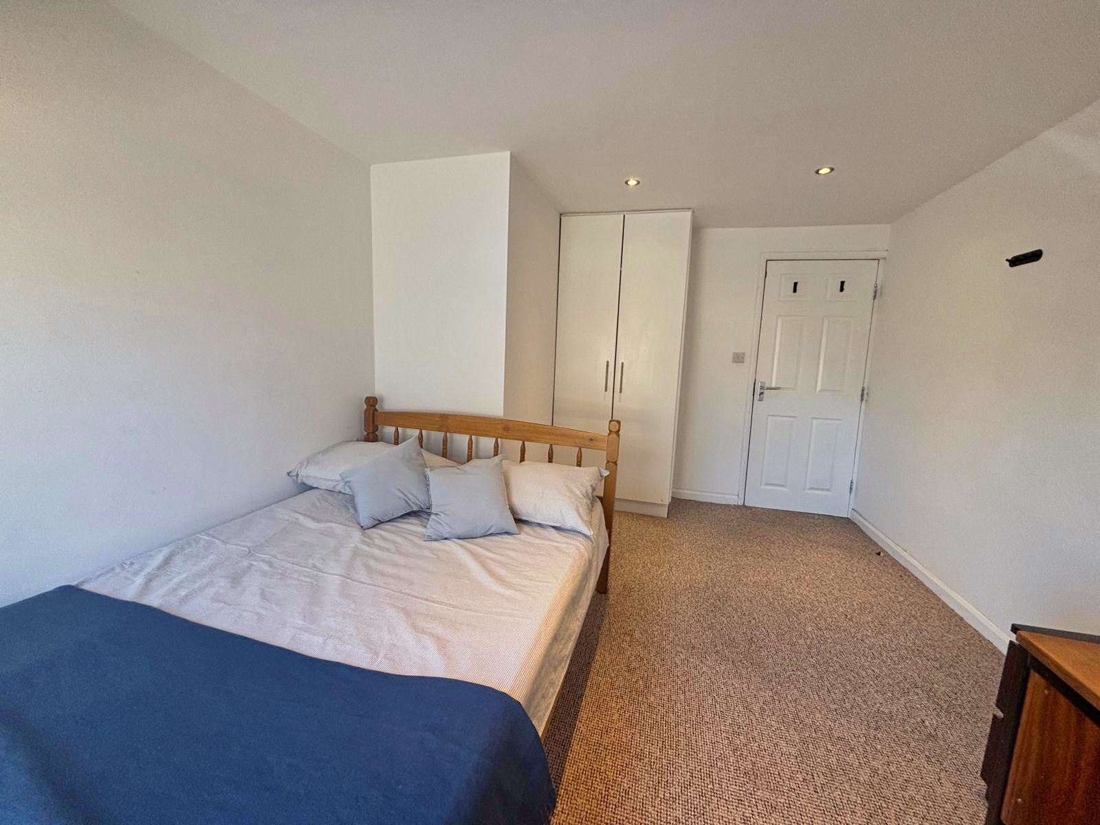 Flat Ecclesall Road in Sheffield