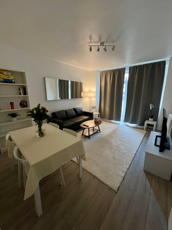 Flat Wellesley Court in City of Westminster