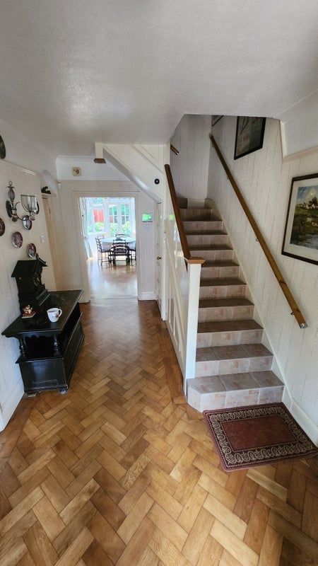 Room Sharon Gardens in Greater London
