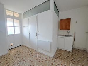 Flat Rue La Tour d'Auvergne in Nantes