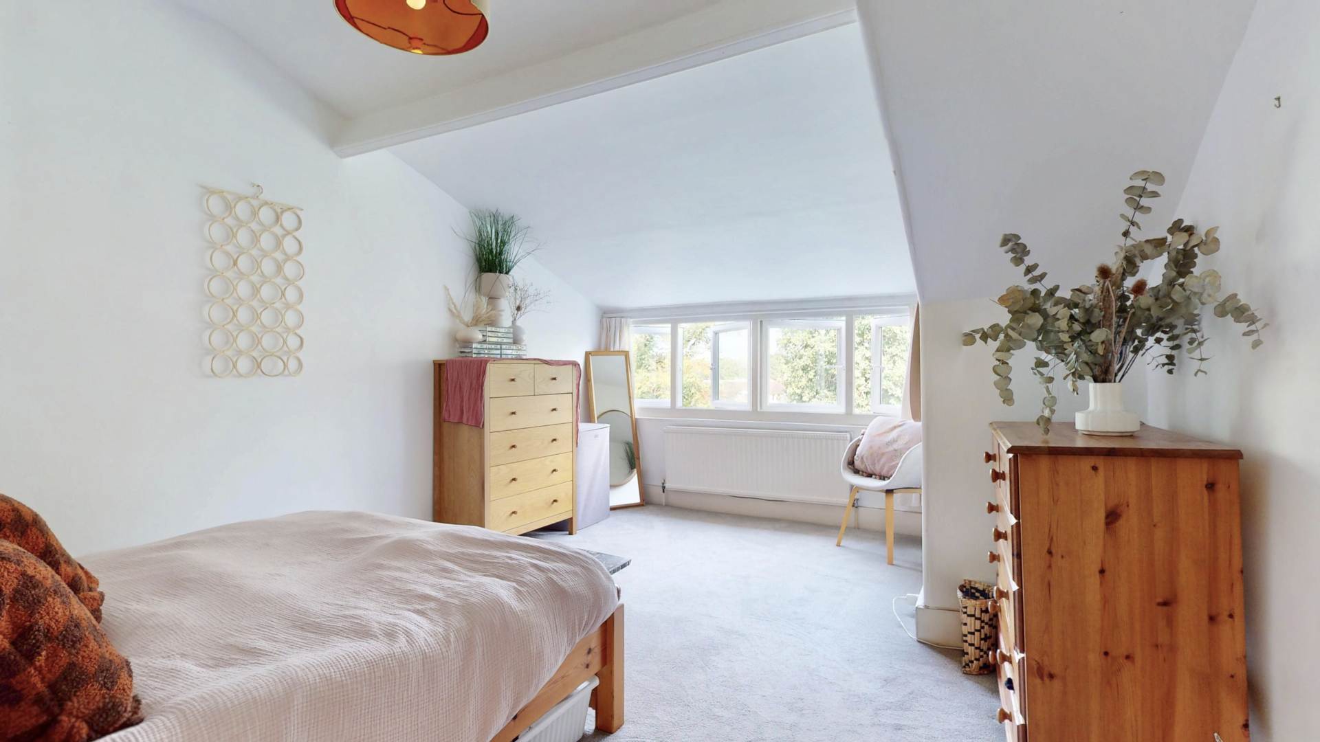 Flat Talbot Road in Greater London