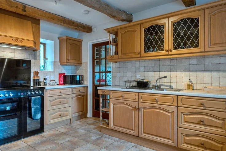 House Town Living Cross in West Devon