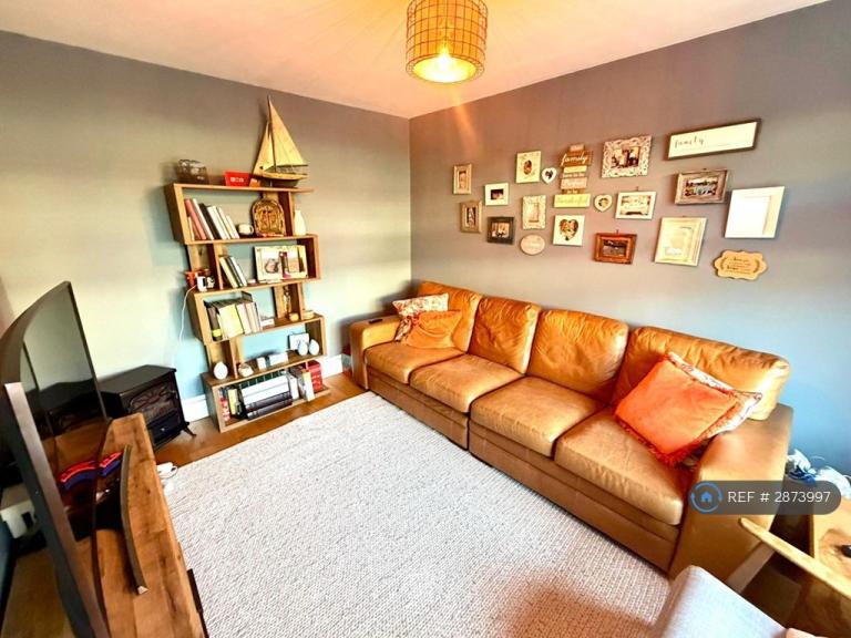 House Roundwood View in Reigate and Banstead