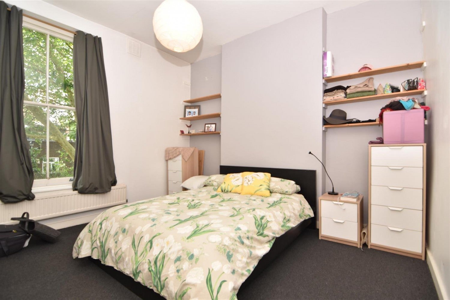 Flat Camden Park Road in Greater London
