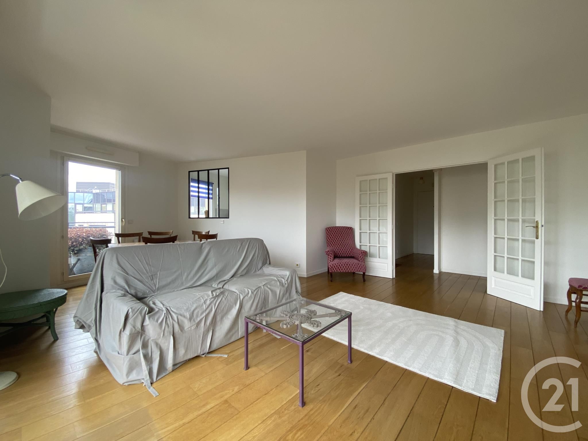 Flat Rue Victor Hugo in Issy-les-Moulineaux