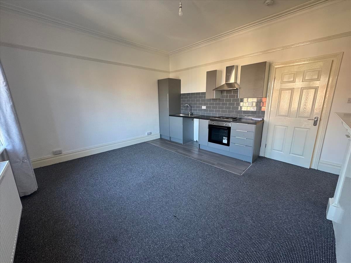 Flat Hornby Road in Blackpool