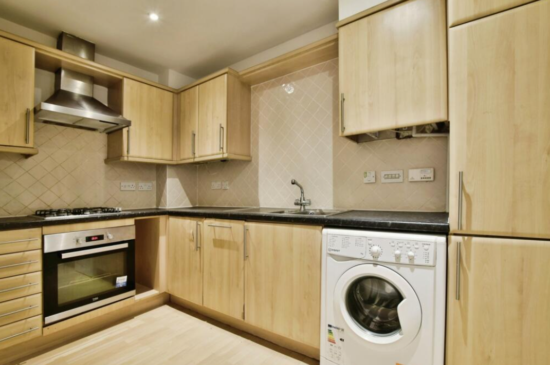 Flat Wellgreen Close in Trafford