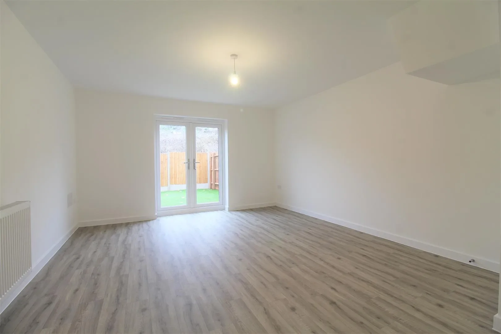 House Home Close in Redhill