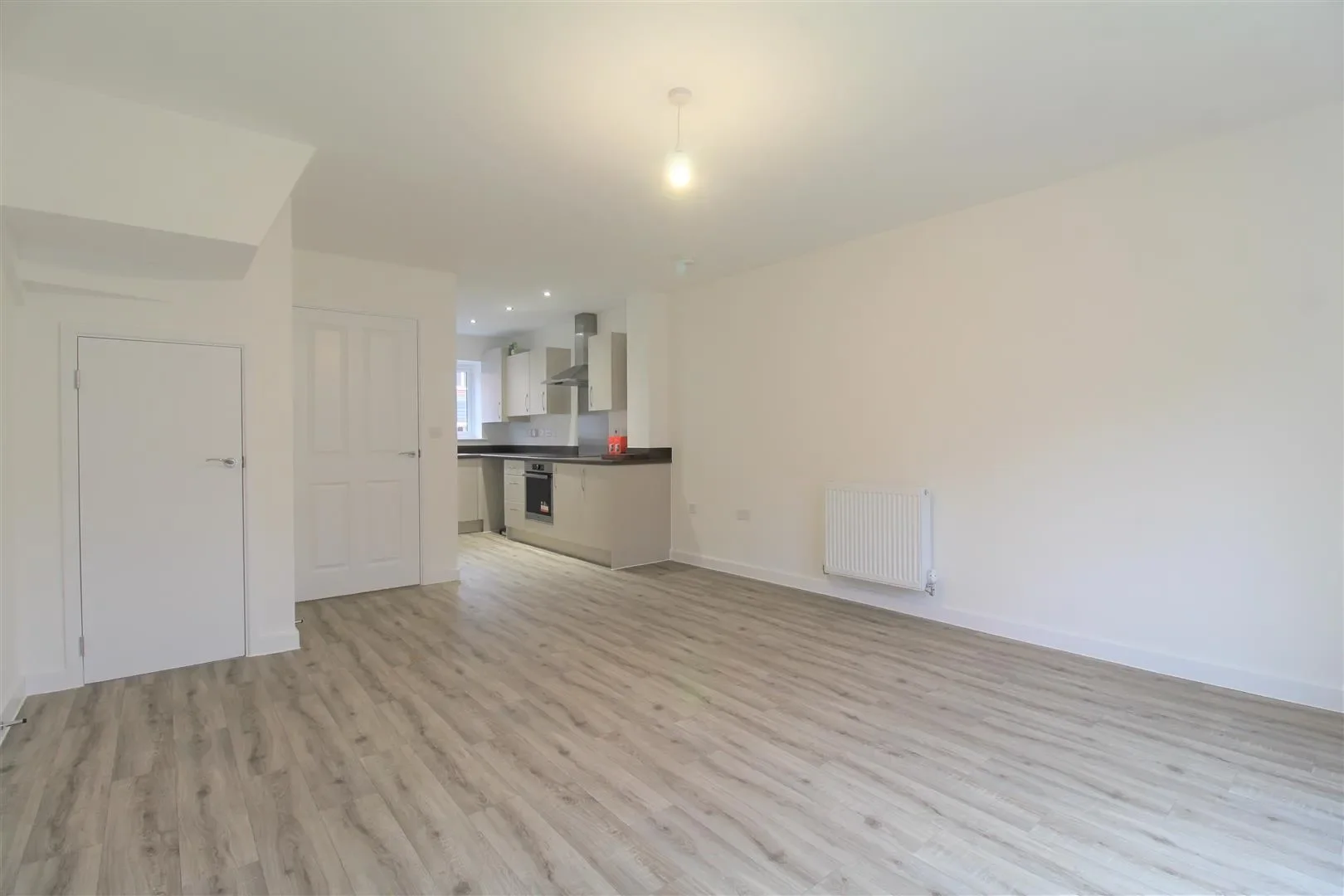 House Home Close in Redhill