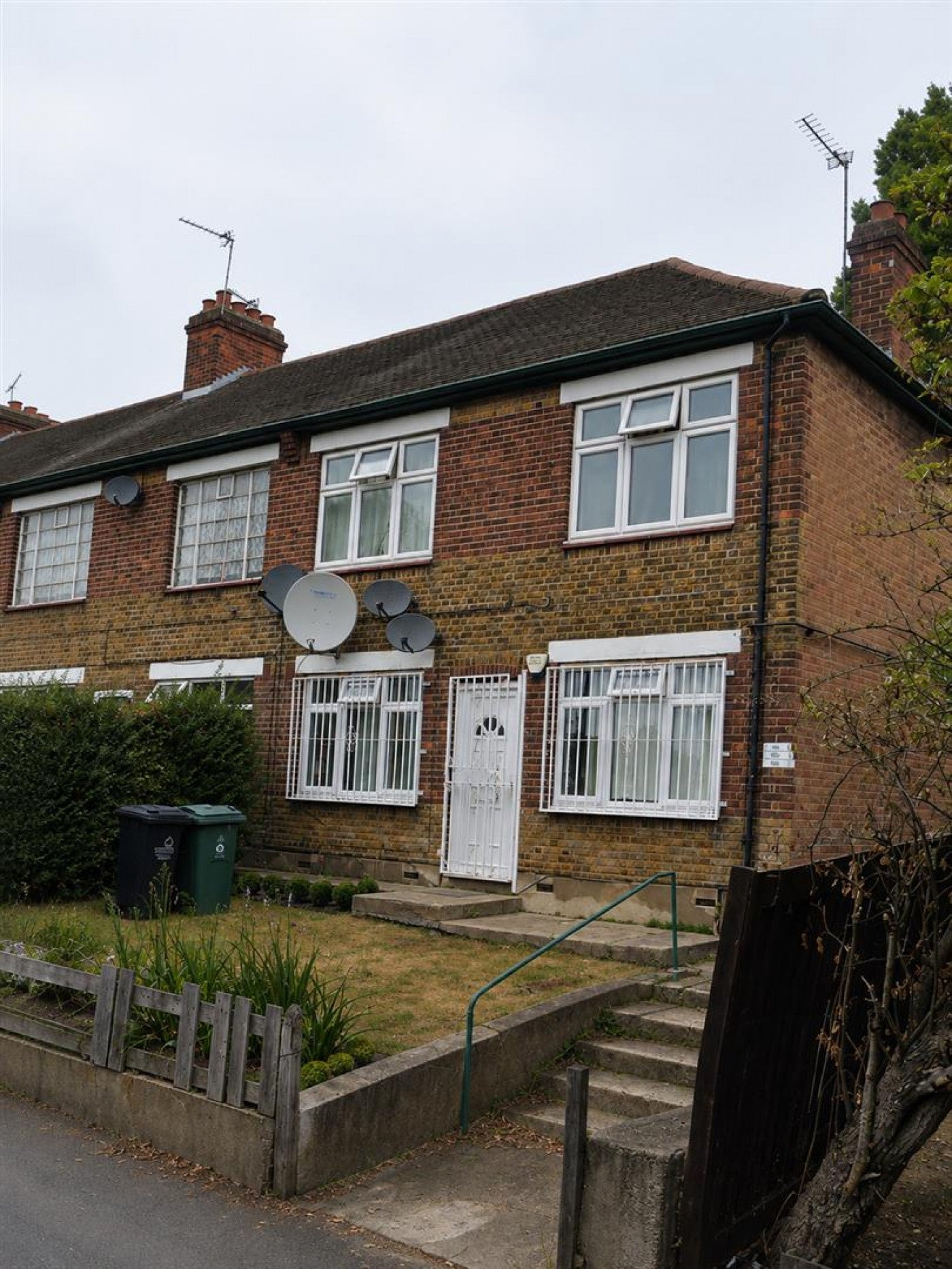 Flat Billet Road in Greater London